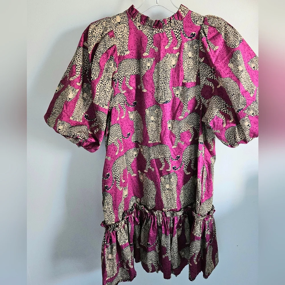 Tyler Boe Fuchsia and Cheetah Print Dress Puff Sleeves Sammy - Picture 2 of 5